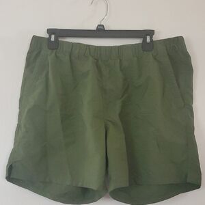 REI Co-Op Mens Green Nylon 7' Shorts Pull-On Elastic Waist Size Lg Outdoors Hike